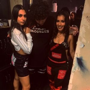 Meet your Posher, HANDS